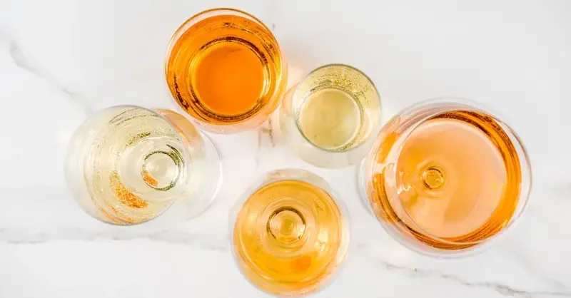 Skin-contact white wines: Color decoding - Vimarsana News