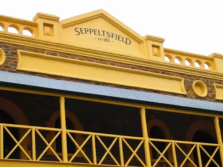 Pitch perfect centenarian splendor: 1924 Seppeltsfield Para Vintage Tawny