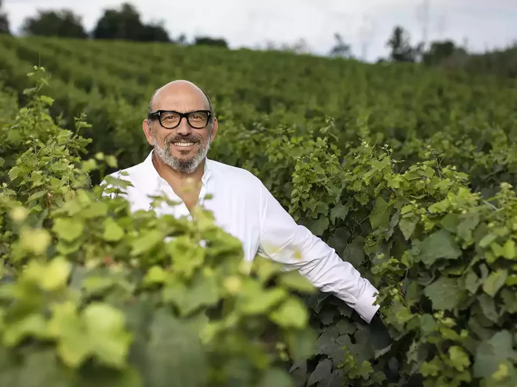 Maurizio Zanella, winemaker of 1980 Ca’ del Bosco Annamaria Clementi RS, in the vineyard.