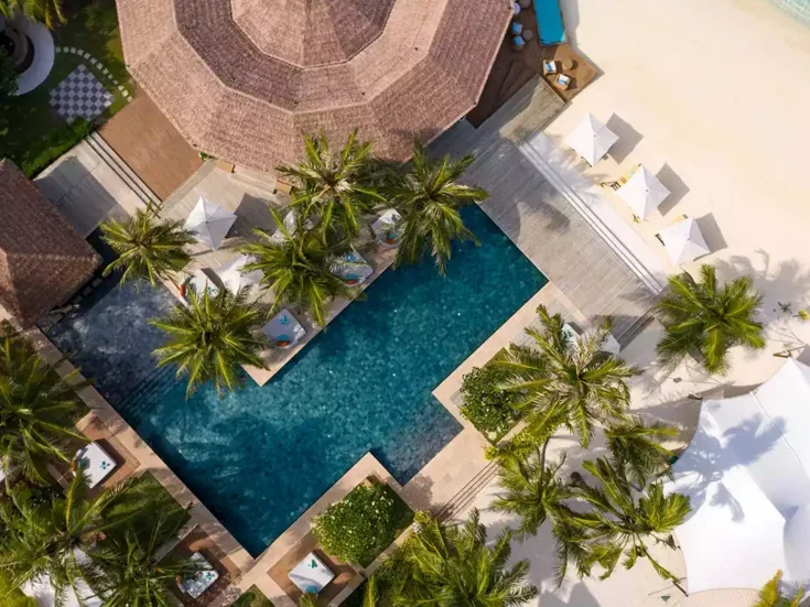 Ozen Reserve Bolifushi pool aerial view