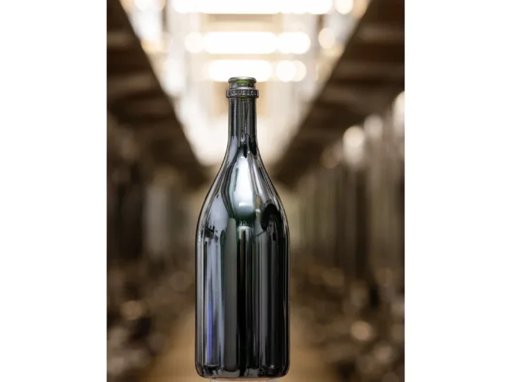 Photo of Magnum-in-a-bottle