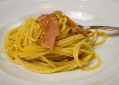 At the table: <em>Spaghetti con la bottarga di muggine</em>